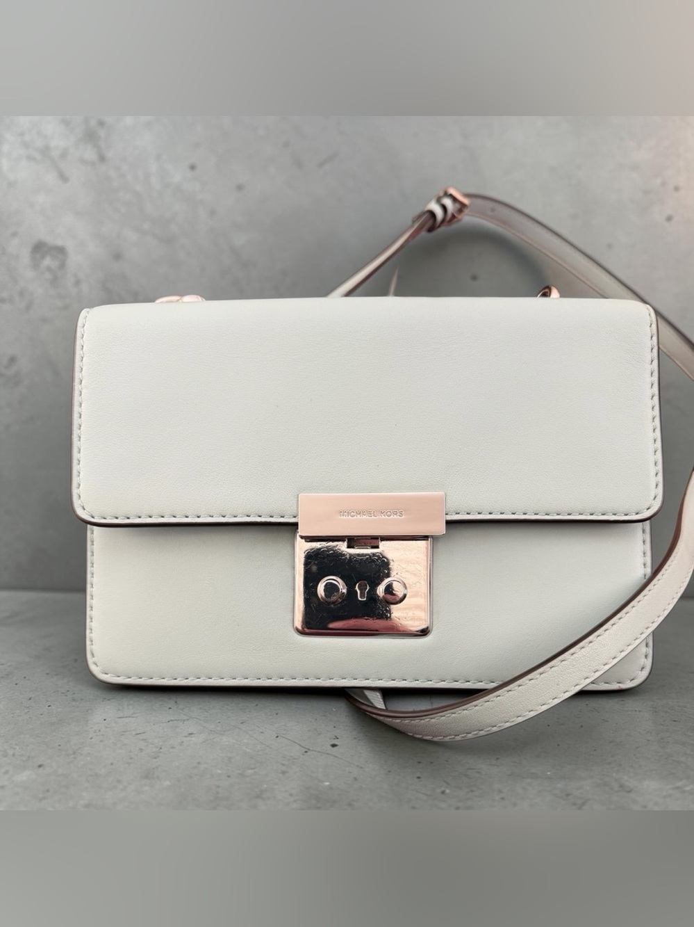 Michael Kors Pastel Blue Leather Crossbody • Silver Turn‑Lock Closure